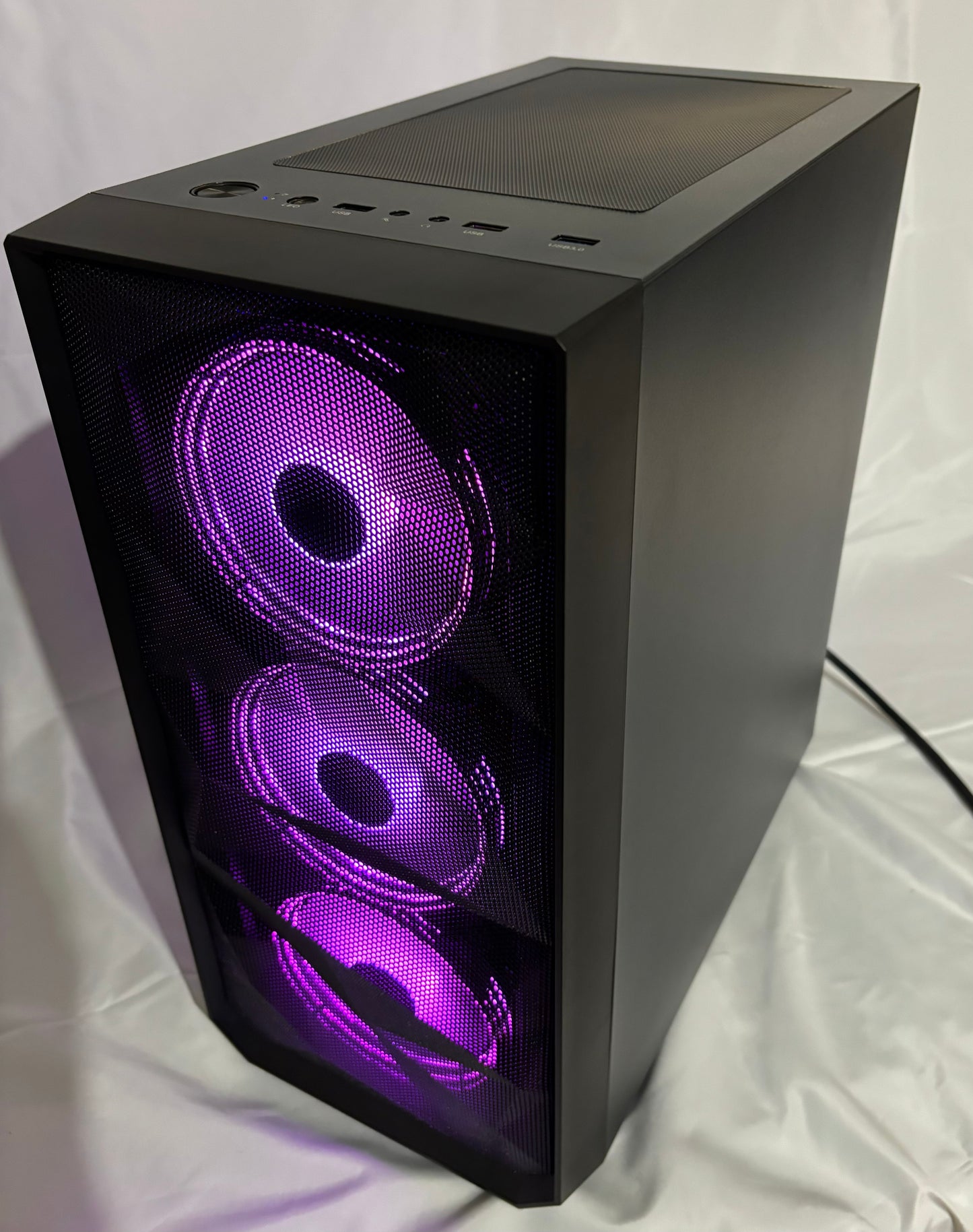 Phantom Gaming PC - Ryzen 5, GTX 1650, 16GB Ram, 1TB Storage - Desktop Computer